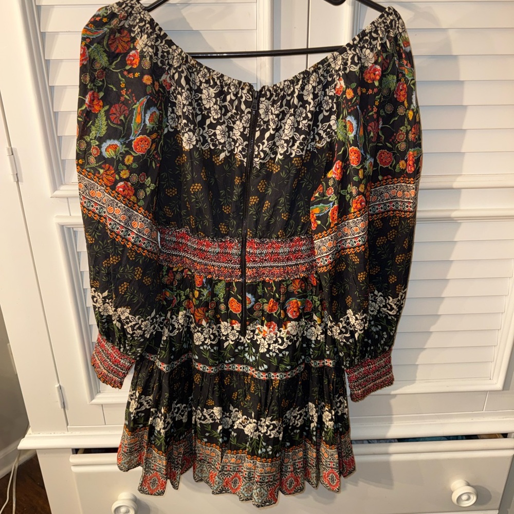 Alice + Olivia Clementina Paradise Floral Tiered Mini Dress Black Size 0 Boho - Picture 7 of 13
